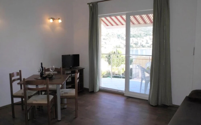 Apartments Marinko