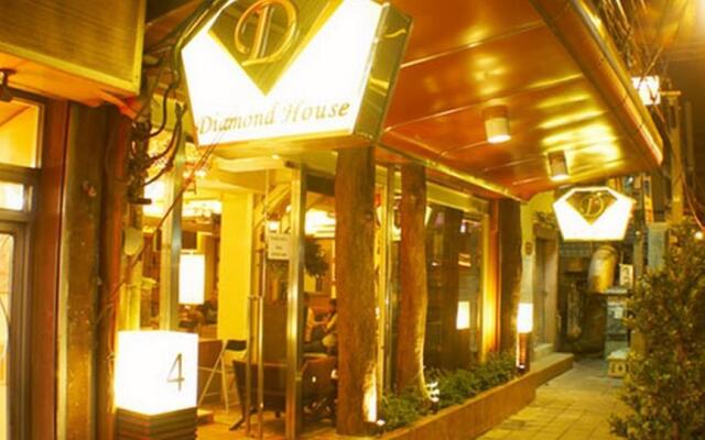 Отель Diamond House вид на фасад