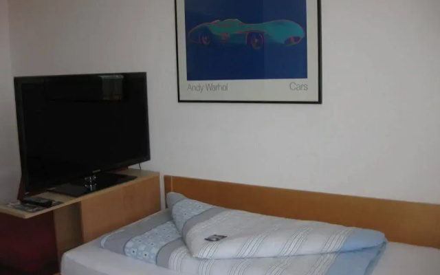 City Hotel