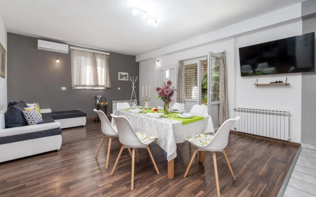 Amazing Apartment in Kastav With Wifi and 3 Bedrooms