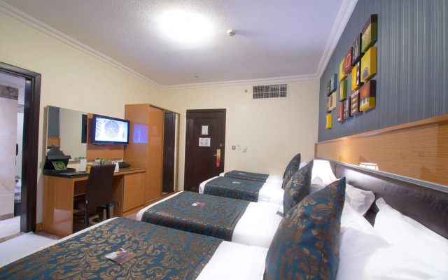 Golden Tulip Al Shakreen