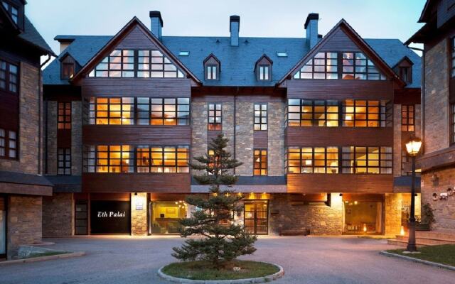 Отель Aparthotel Eth Palai вид на фасад