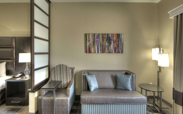 Comfort Inn & Suites Fort Worth West I-30 NAS JRB