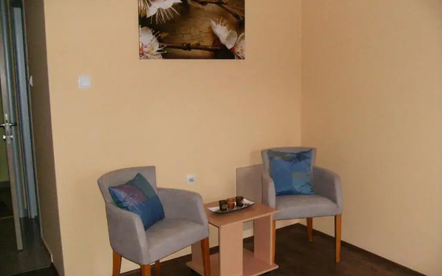 Bed & Breakfast Zmajevo Gnezdo 021