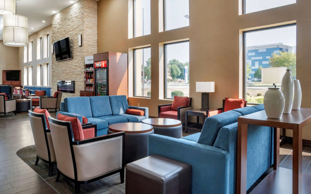 Comfort Suites Hagerstown Southeast