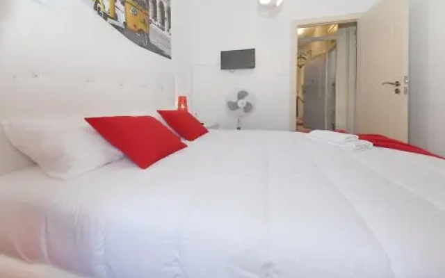 7 Mares Hostel