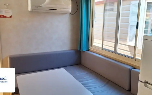 Comfortable Campsite-chalet G10 Tuscany Near sea