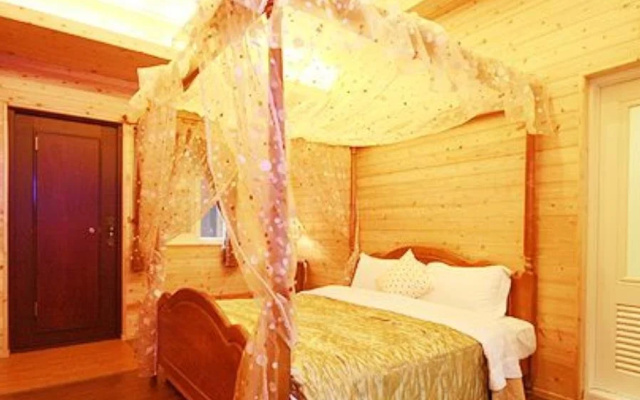 Rensheng Resort