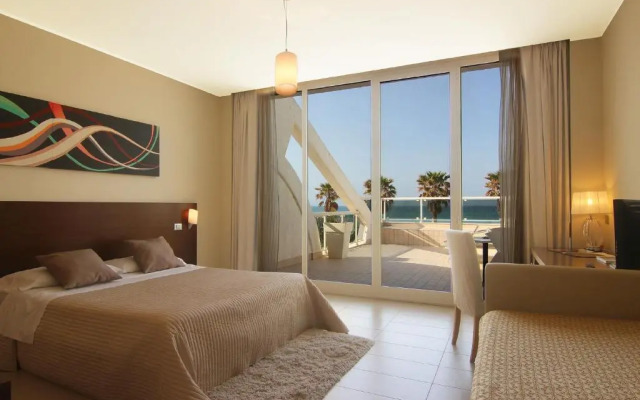 Martur Resort