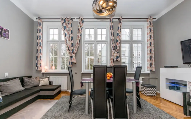 BillBerry Apartments - Old Town Suite