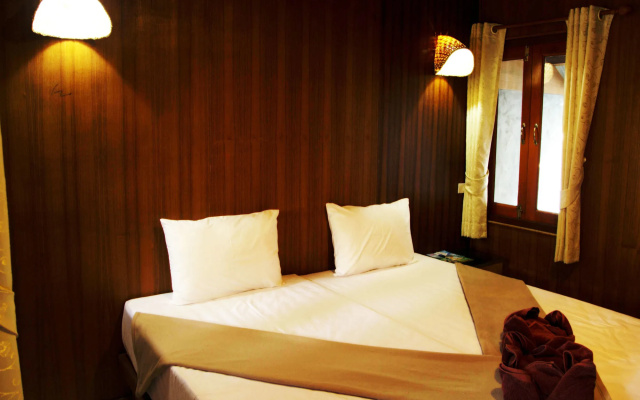Khao Sok Cabana Resort