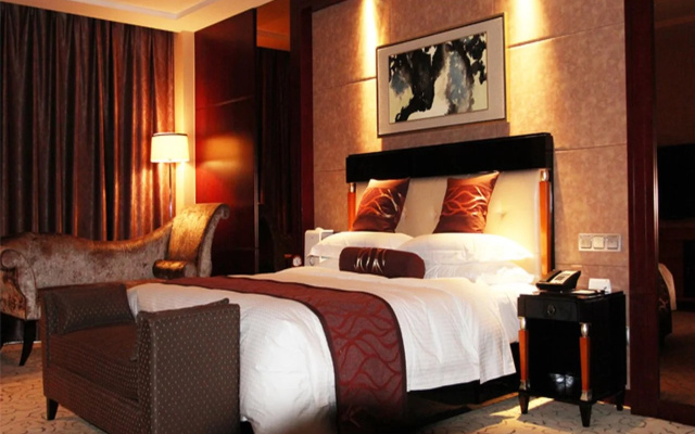Urumqi Northwest Petroleum Hotel