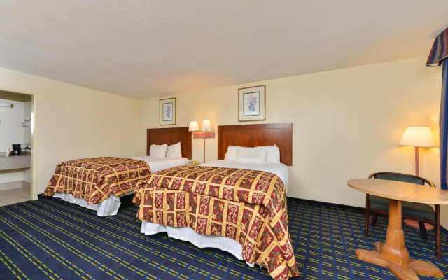 Americas Best Value Inn & Suites South Boston