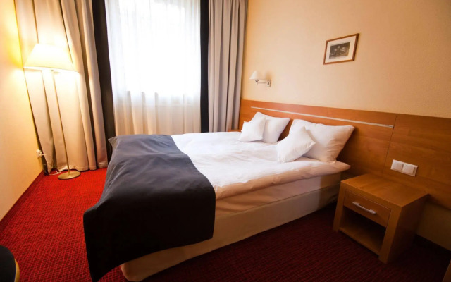 Hotel Malinowski Business