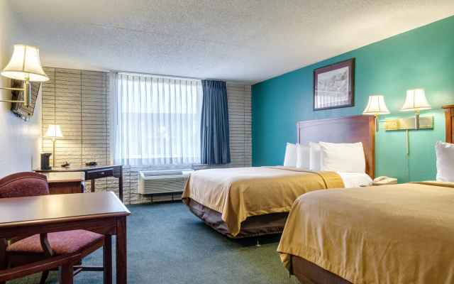 Salina Inn