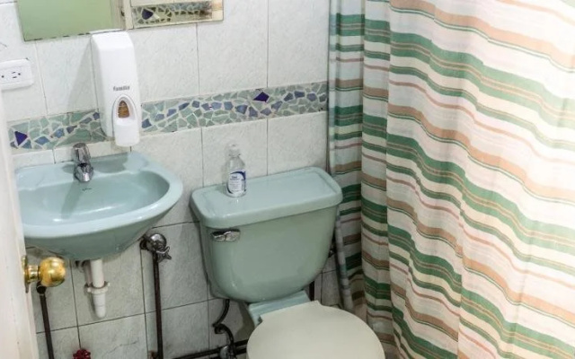 Color House Petitte - Hostel