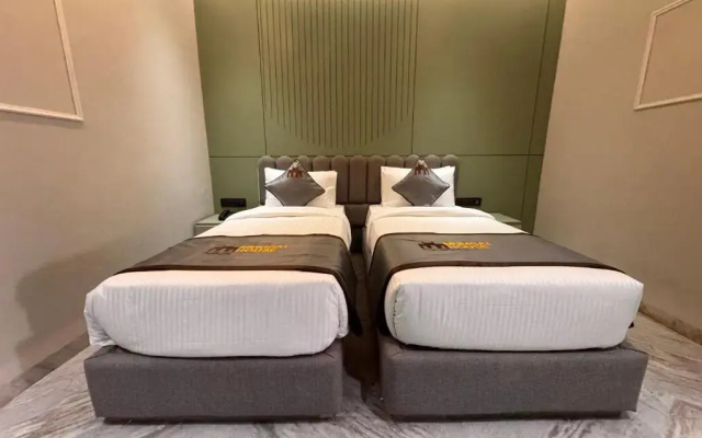 Hotel Mumbai House - Pithampur