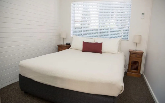 Centralpoint Motel