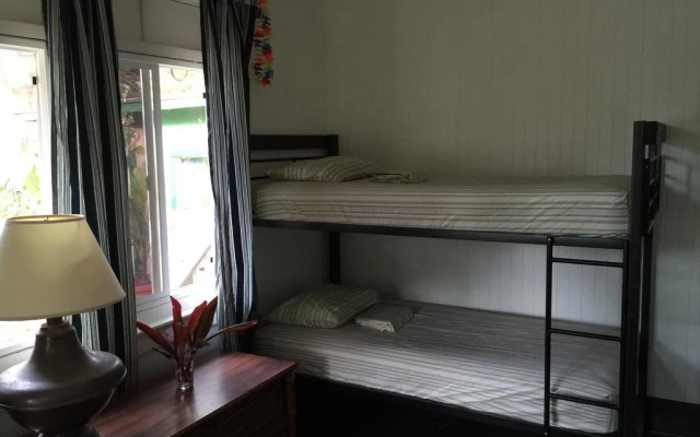 Hakuna Matata Maui Hostel