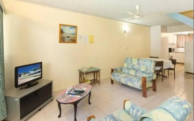Townsville Seaside Apartments
