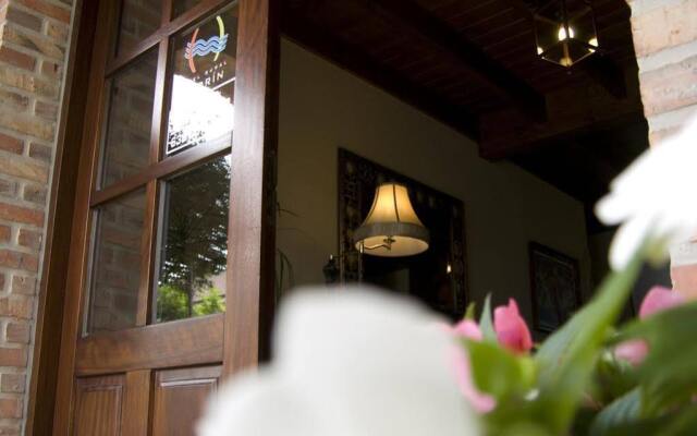 Hotel Rural Andrín вид на фасад