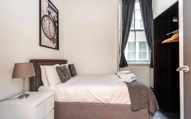 Beautiful Spacious Apartment in the City Centre
