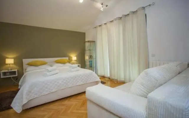Villa Makarana Apartments