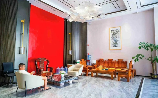 Yuntai Guanjing International Hotel