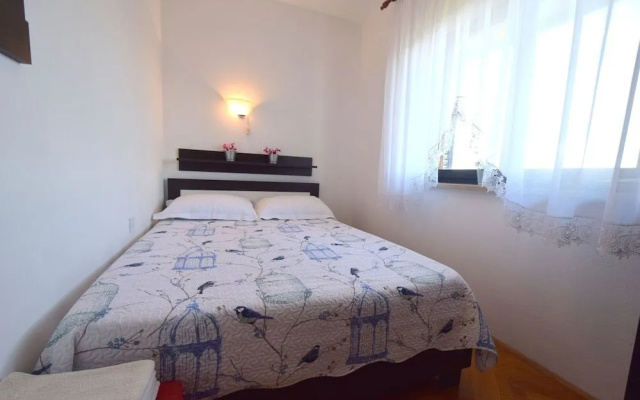 Apartment Biserka