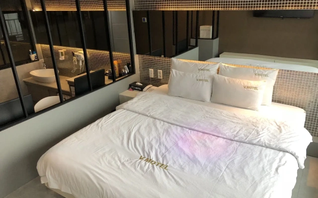 V3 Motel