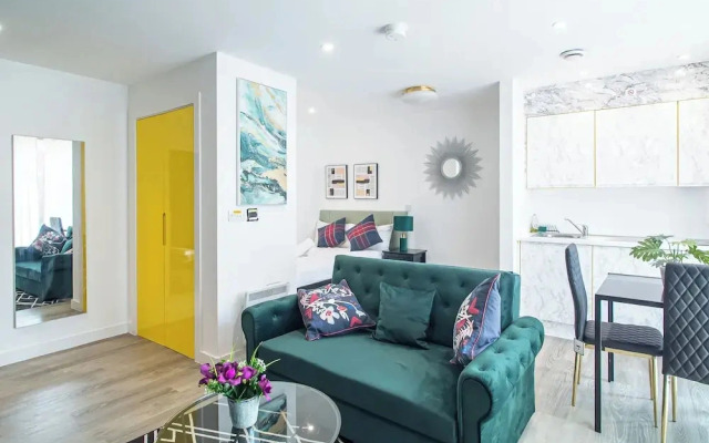 Delightful Studio Apartment in Sheffield