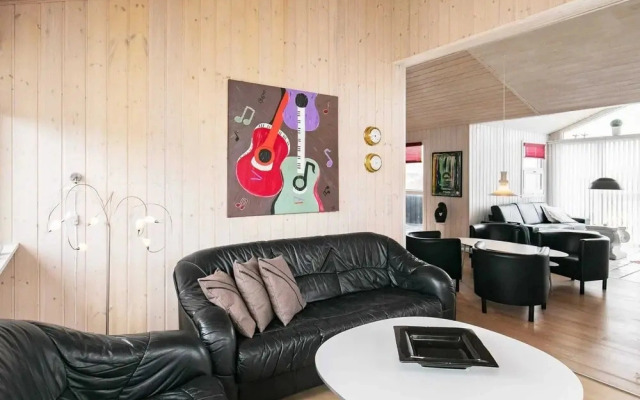 6 Person Holiday Home in Blokhus-by Traum