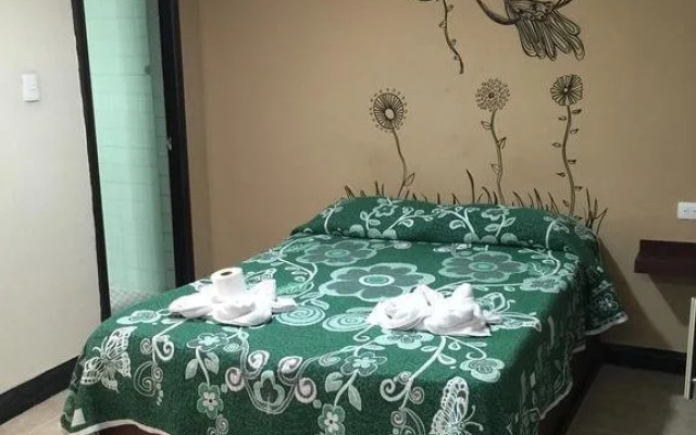 Hotel June