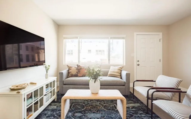 Prospect Unit 6 in San Diego