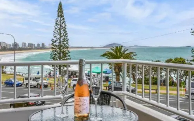 Alex Beach Apt Bilgola4