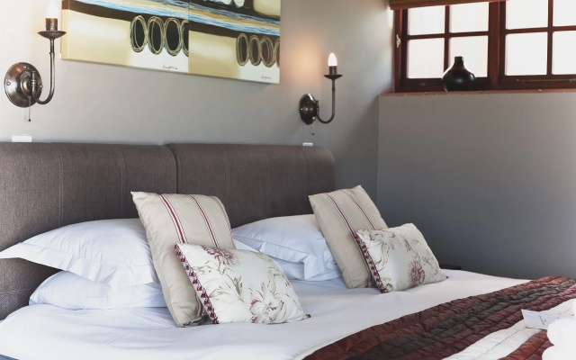 Dolphin Dunes Guest House