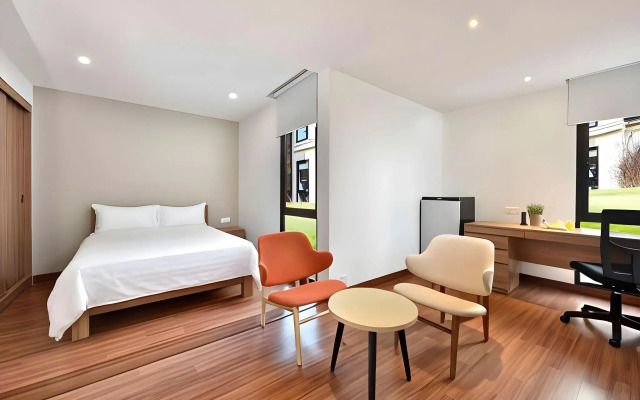 Lakeview Terrace Resort Pengerang