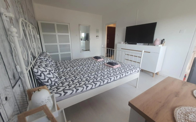 Hegyalja Apartman