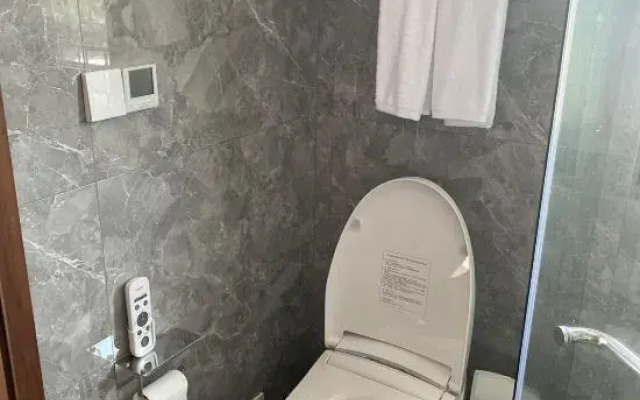 Jinglong Xiaozhu Boutique Hotel