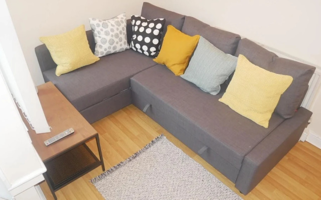 NEW Sleek 1BD Flat Super Central - Liverpool City!