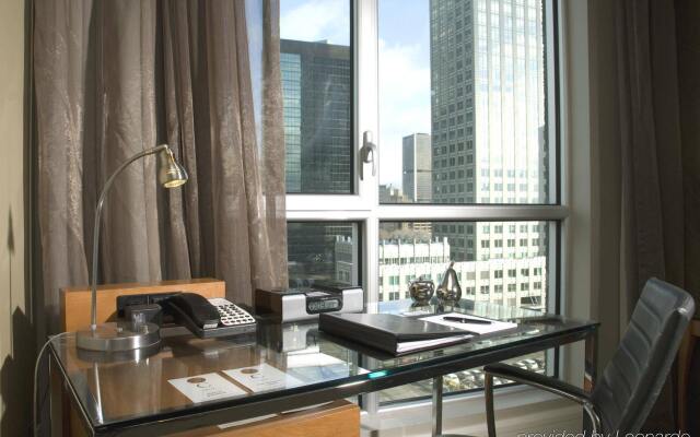 Отель Le Crystal Montreal Канада, Монреаль - отзывы, цены и фото номеров - забронировать отель Le Crystal Montreal онлайн комната для гостей