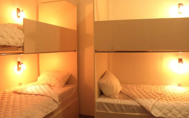 Oh So Indie House Hostel