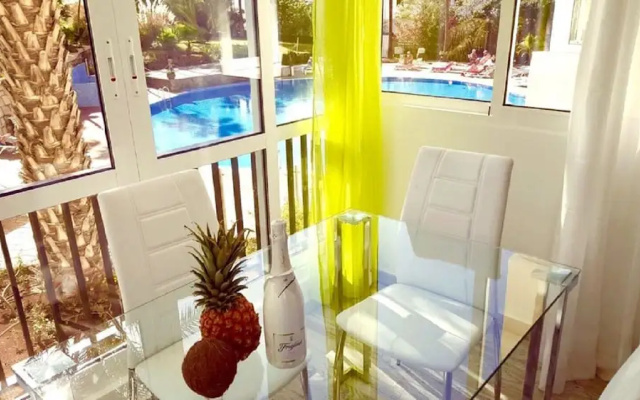 103 Apartment with Enchanting Pool View