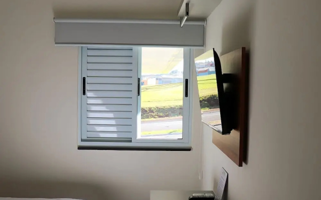 VR2 Hotel