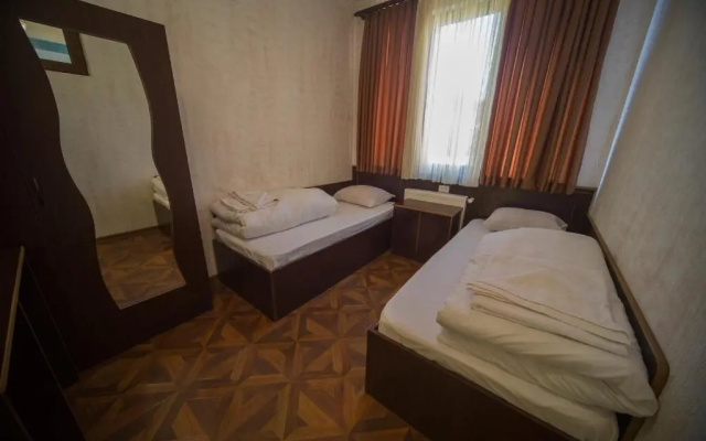 Nikala Hotel