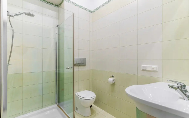 Griboedov Loft Apartments M23
