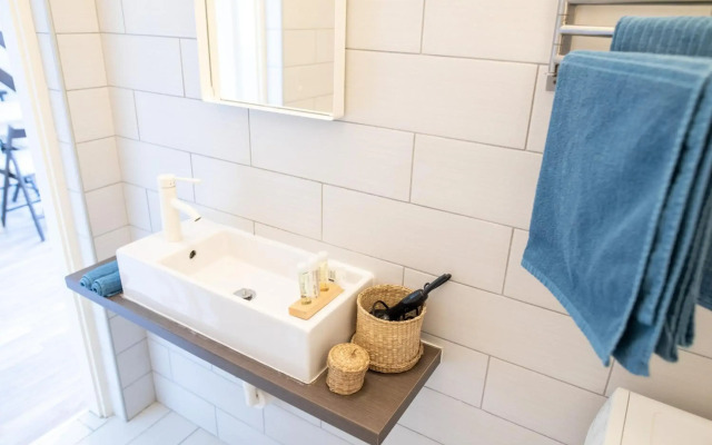 N28 Condo Apartment Next To Andrassy.