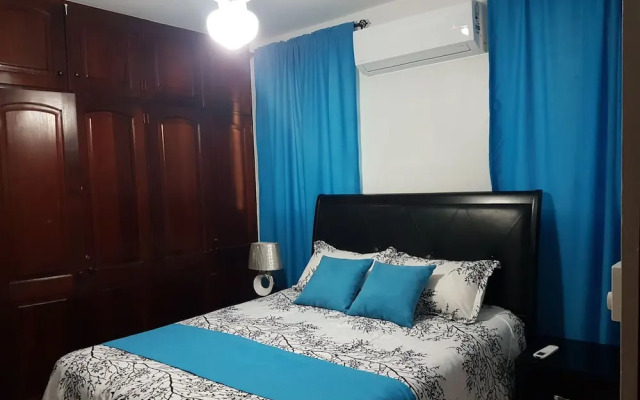 Apartamento hotel la Española