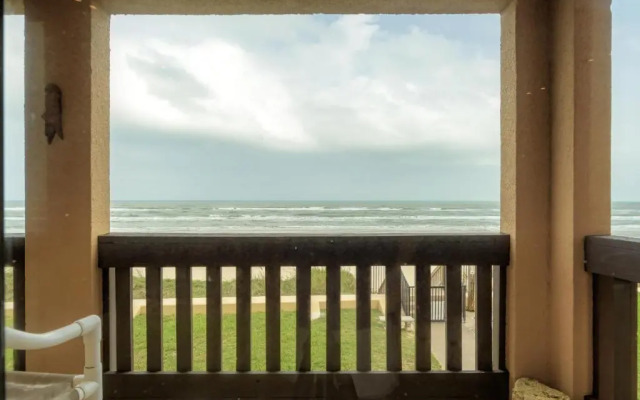 Tiki 230- Beach Please