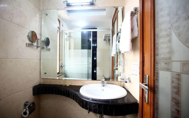 OYO 503 Hotel Comfort Zone